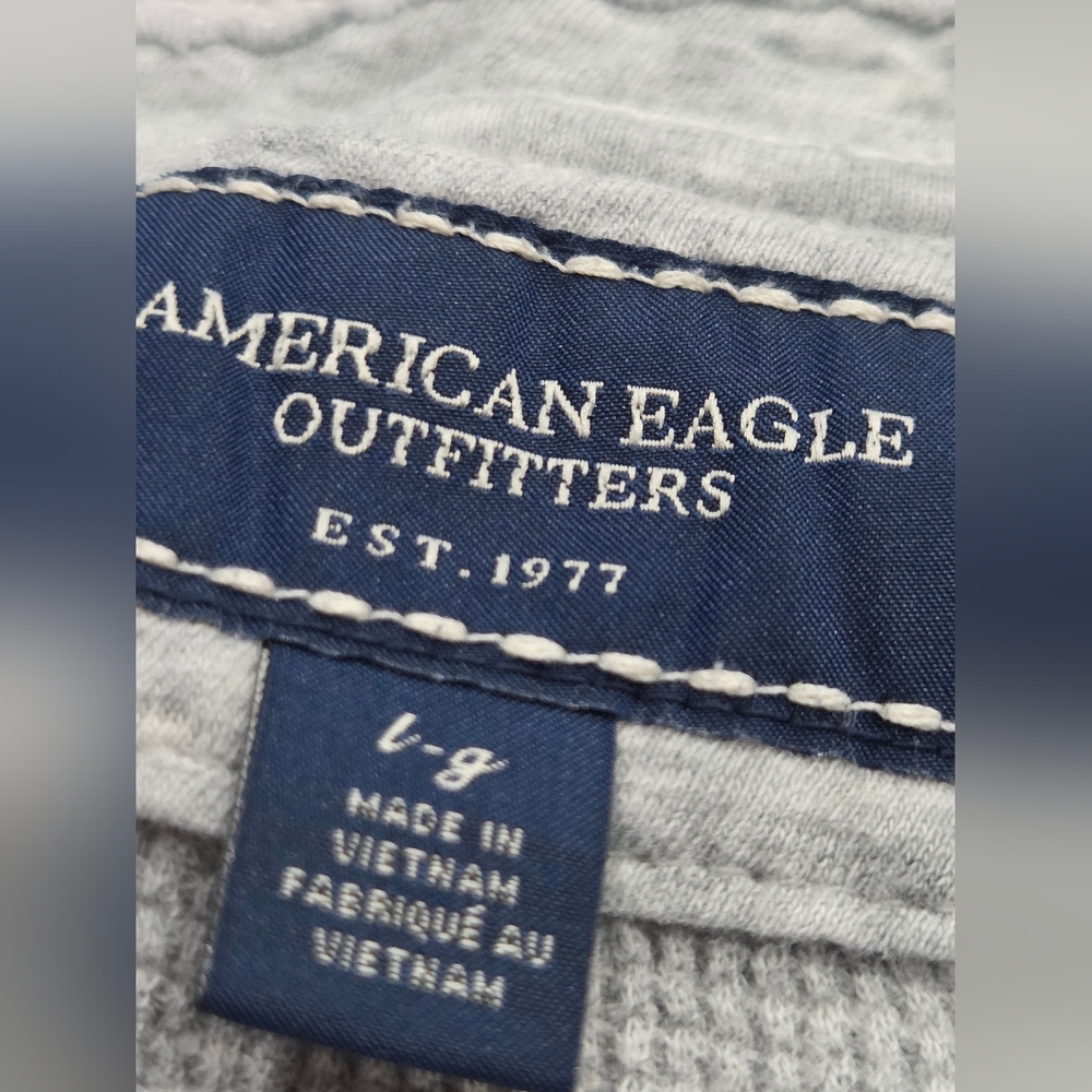 American Eagle Outfitter Gray Button-Front Women'… - image 4